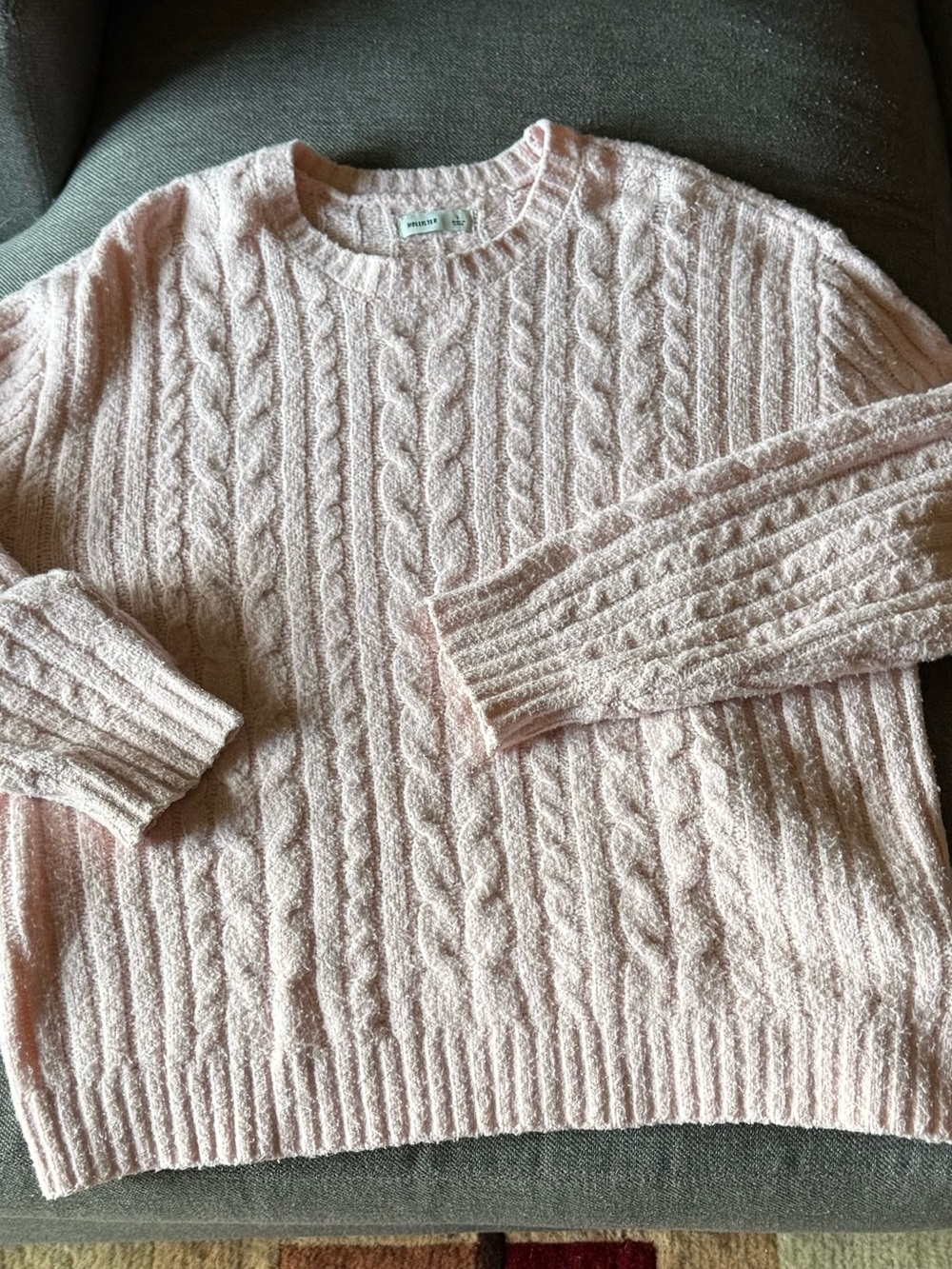 💕 Hollister Soft Cable Knit Crewneck Sweater - Size S - Pale Pink